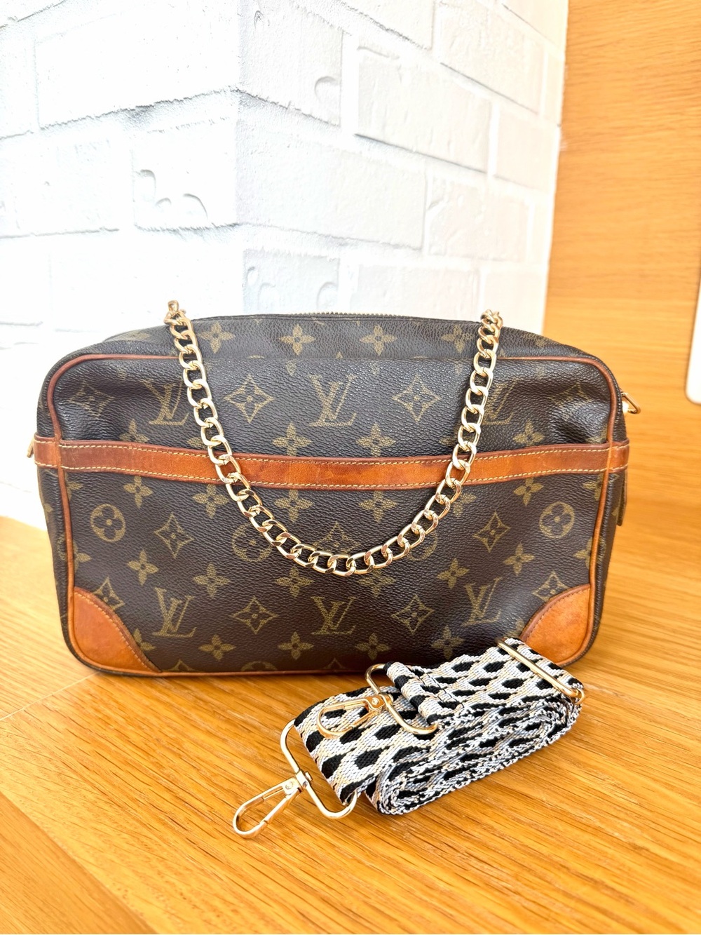 Louis Vuitton Authentic Vintage Compiegne Monogram Clutch / Shoulder Bag